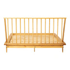 Cama de plataforma con husillos de madera maciza