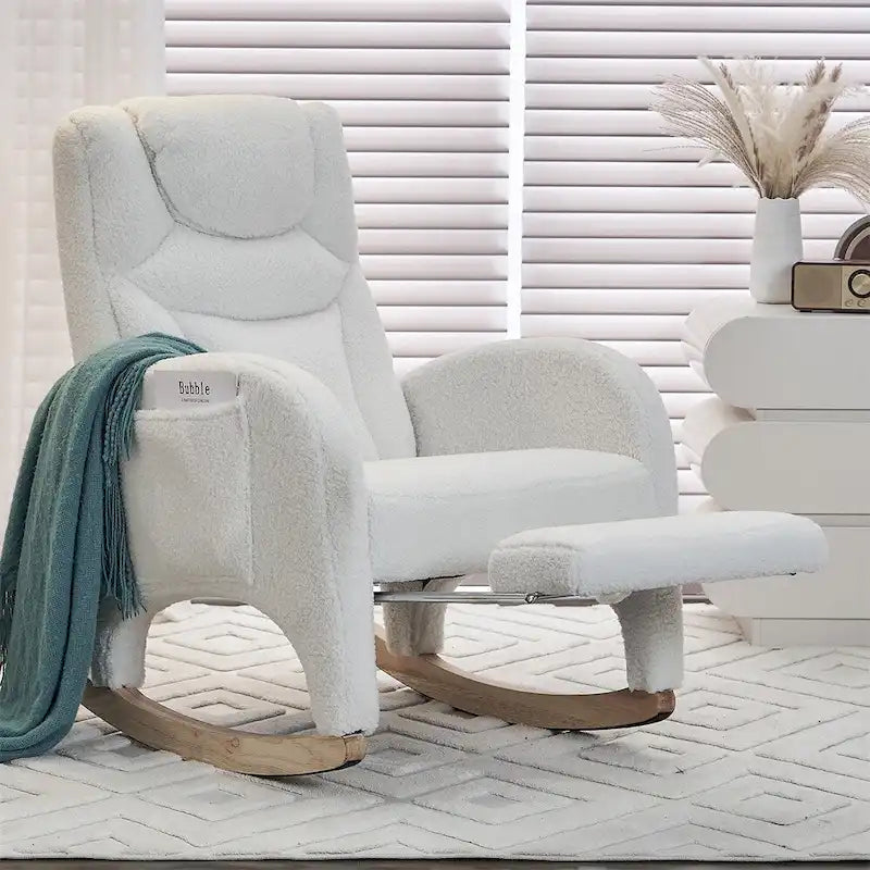 Mecedora tapizada con reposapiés ajustable y bolsillo lateral extraíble