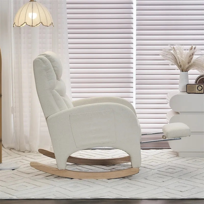 Mecedora tapizada con reposapiés ajustable y bolsillo lateral extraíble