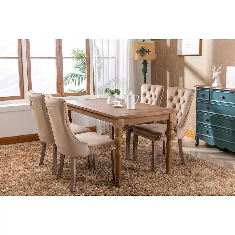 Juego de 2 sillas de comedor tapizadas con ribete de tachuelas y patas de madera maciza